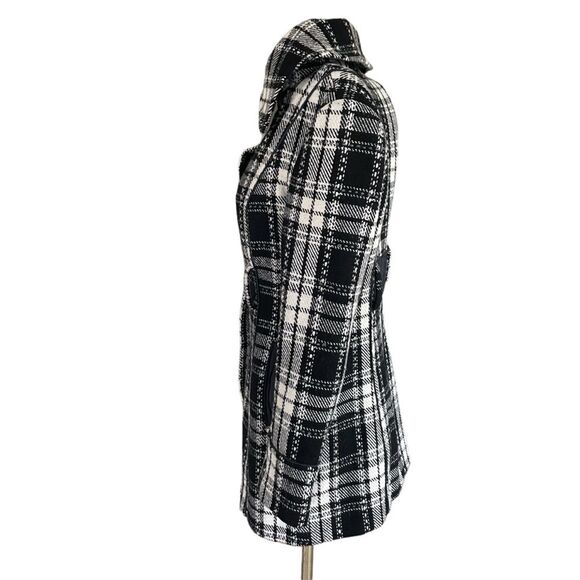 Vintage Black and White Plaid Cropped Trench Coat - Picture 3 of 8